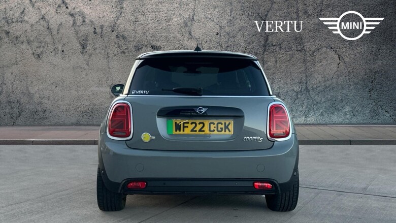 MINI Hatchback 135kW Cooper S Level 2 33kWh 3dr Auto Electric Hatchback